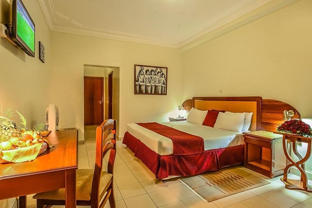 Hotel Chez Lando Кигали Екстериор снимка