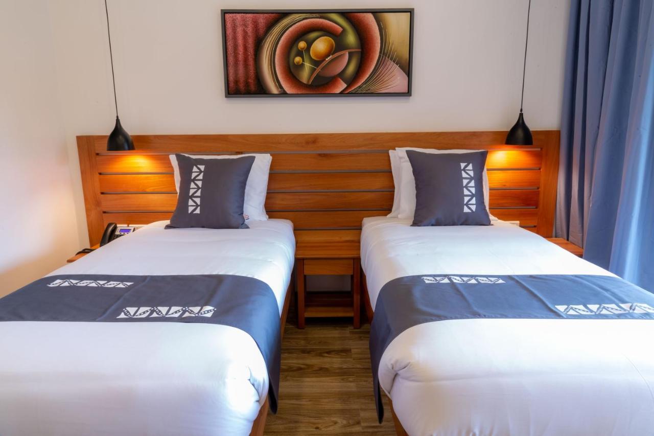 Hotel Chez Lando Кигали Екстериор снимка