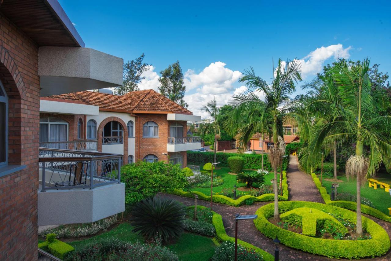 Hotel Chez Lando Кигали Екстериор снимка